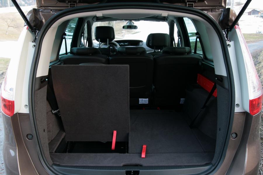 Багажник Renault Grand Scenic 2009 года  (фото 18 из 65)